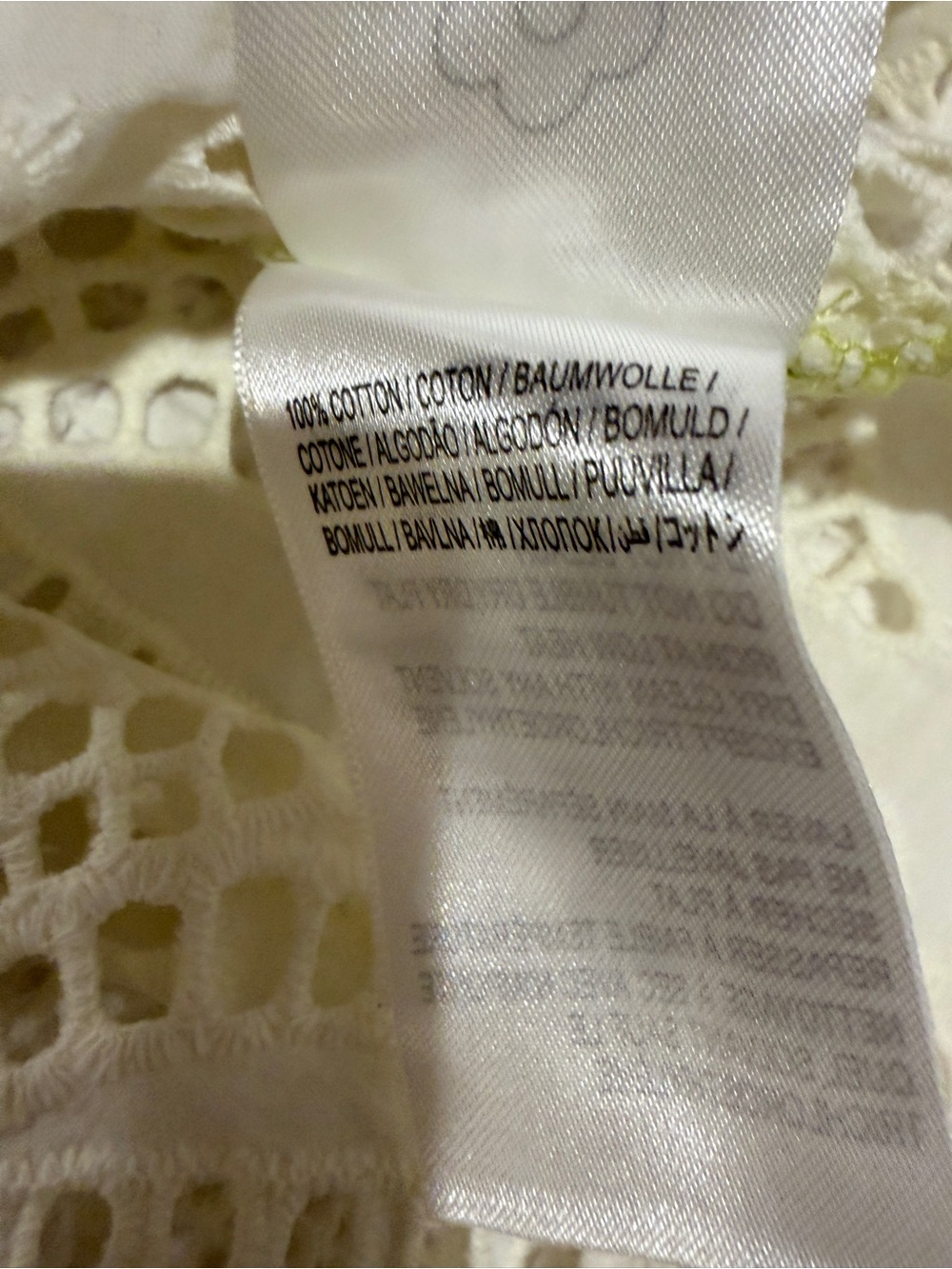 FARM Rio Palm Tree Richelieu Eyelet Ruffle Blouse - Picture 6 of 8
